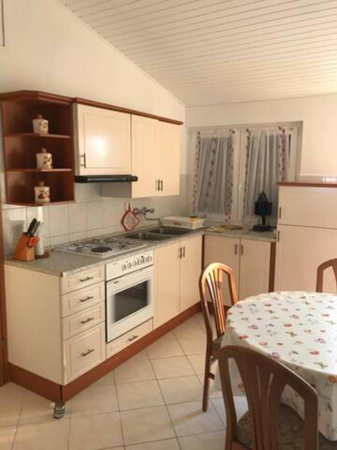 App Anita Apartment Премантура Екстериор снимка